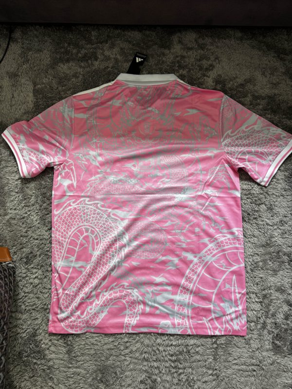 Real Madrid "Drache" Pink 24/25 – Bild 2